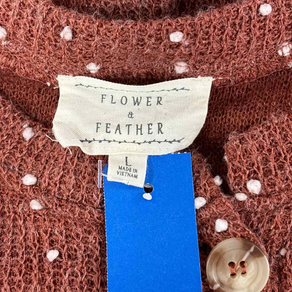 Flower & Feather Size L Brick orange & white Knit Knit Top