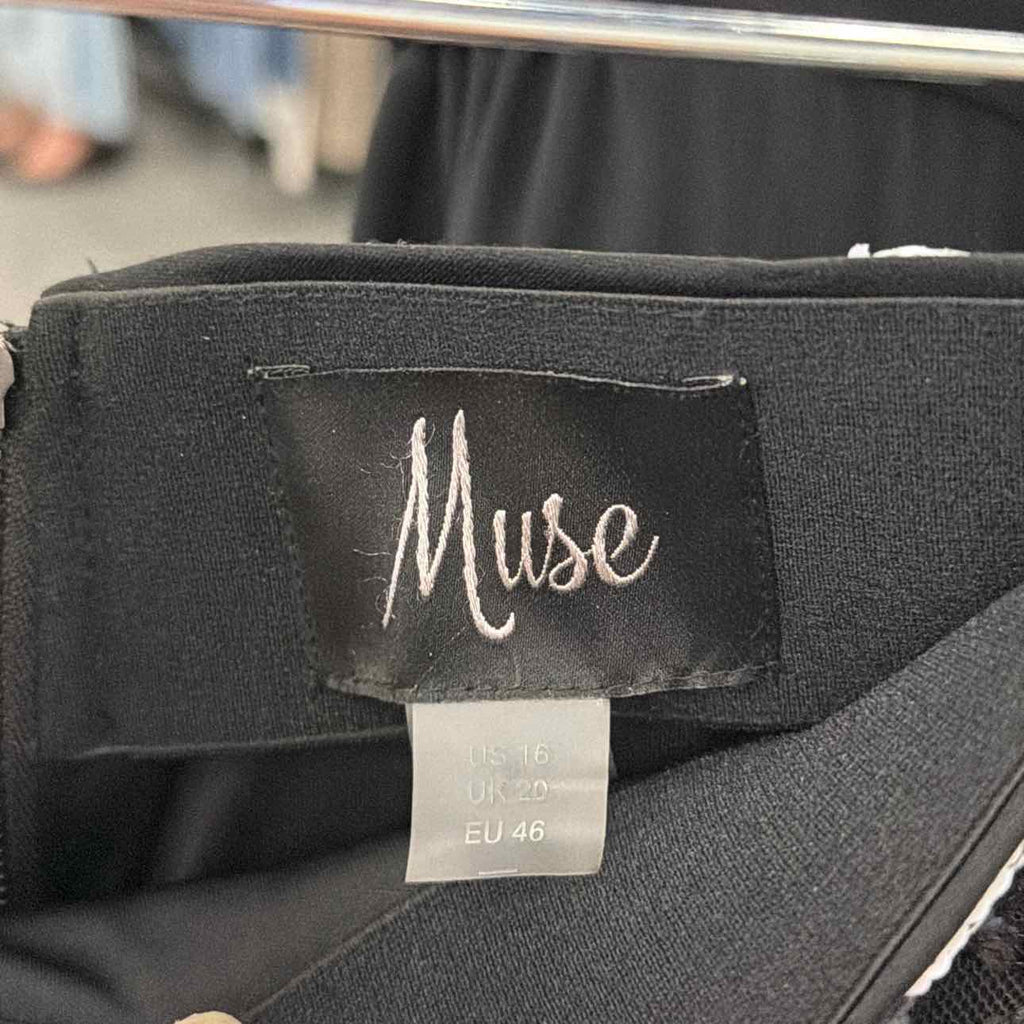 Muse Women's Sequined Pencil Skirt