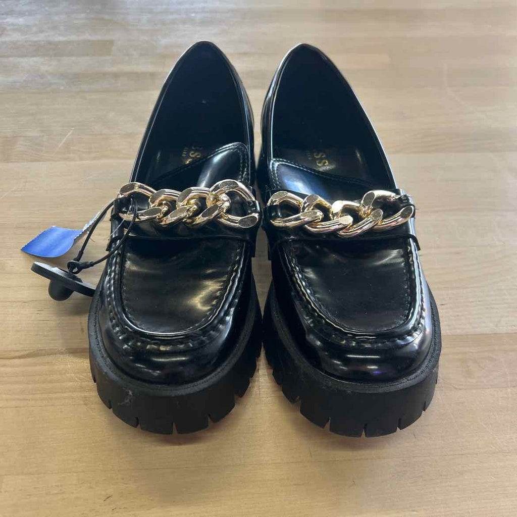 Guess Size 7 black/gold Preloved Loafers