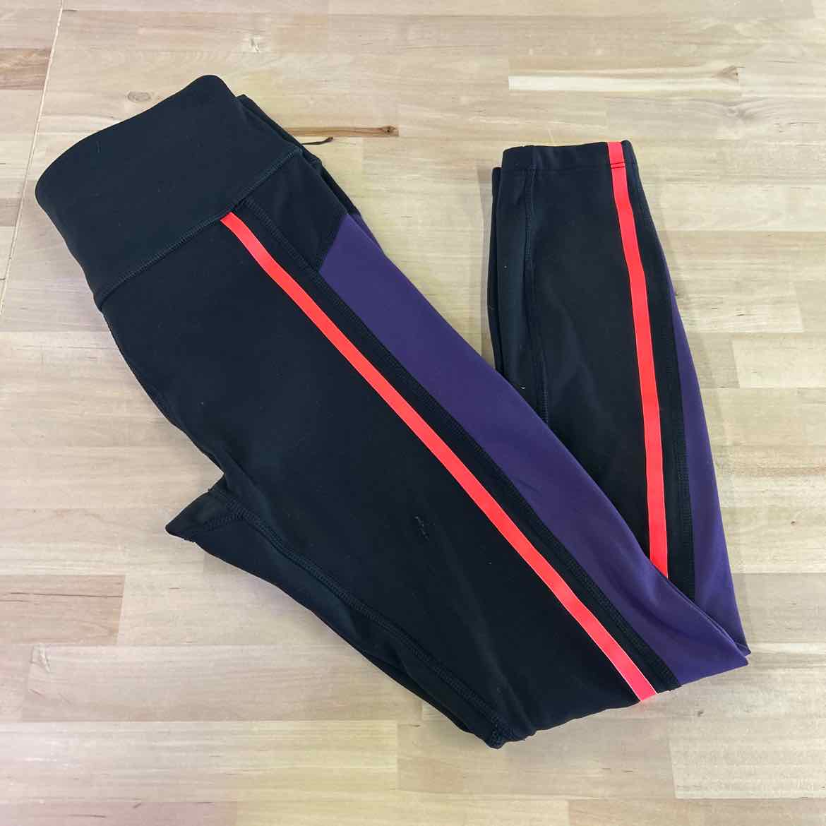 Avia Size S Black Preloved athletic leggings