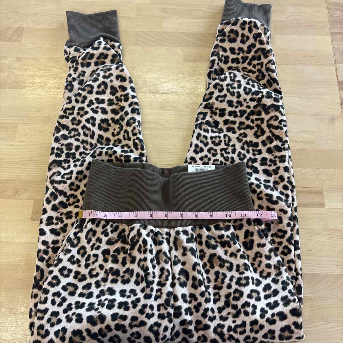 INC Size XS Brown Print Sweatpants