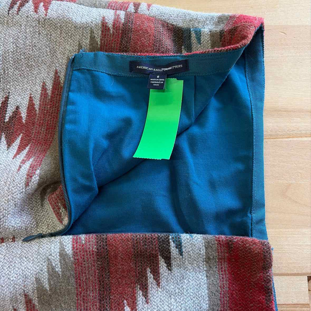 American Eagle Size 6 Multi-Color Preloved Skirt