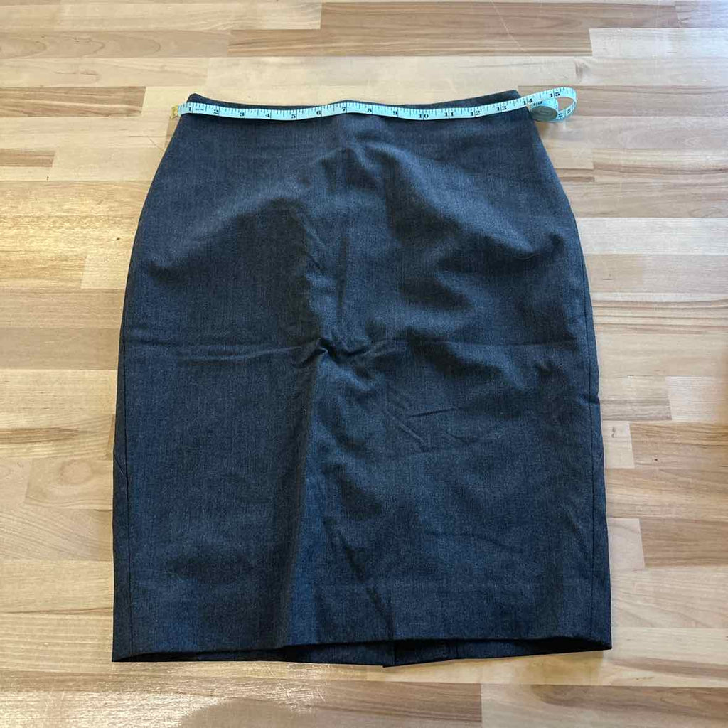Ann Taylor Size 00 Gray Skirt