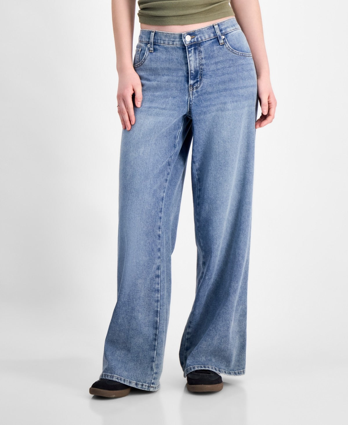 Vanilla Star Size L Mid Rise Wide Leg Jeans