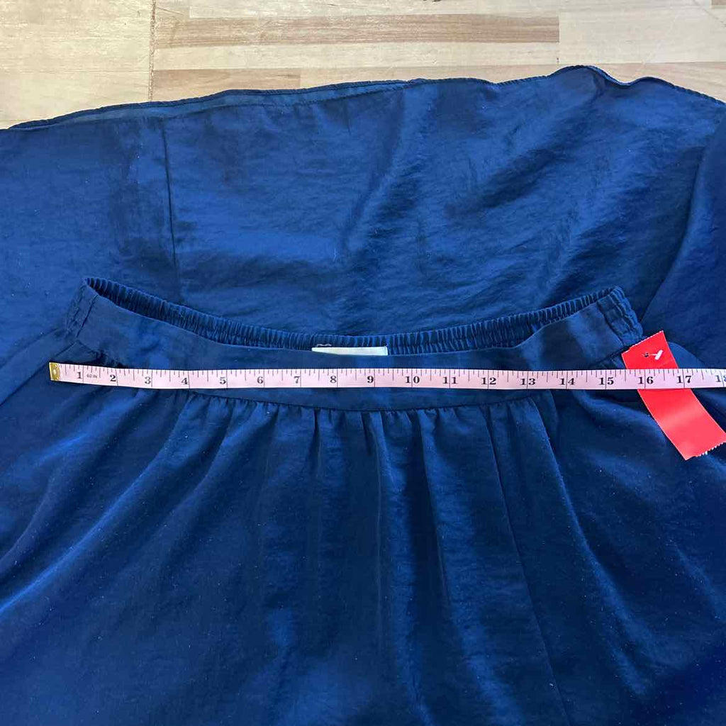 Old Navy Size M Blue Used Skirt