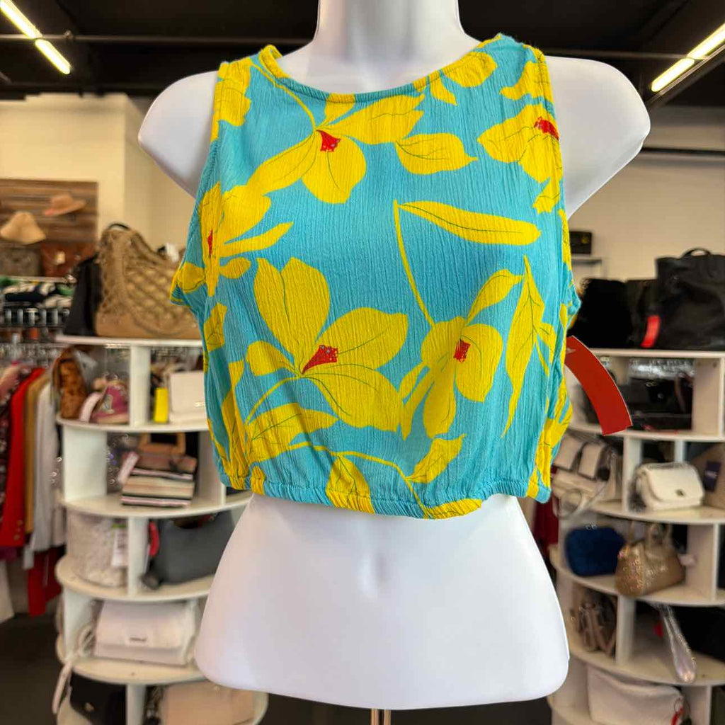Amuse Society Size M Red Preloved Tank