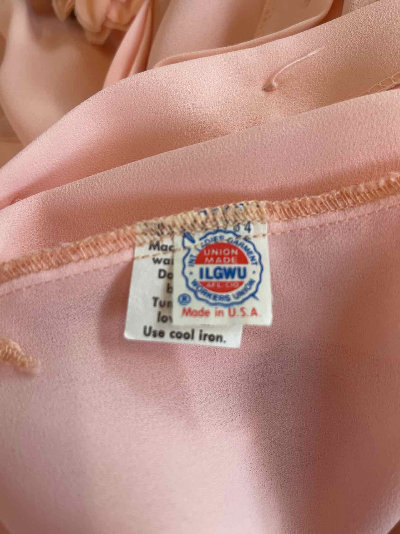 Daniel Martin Size S Pink Preloved Button Down SS