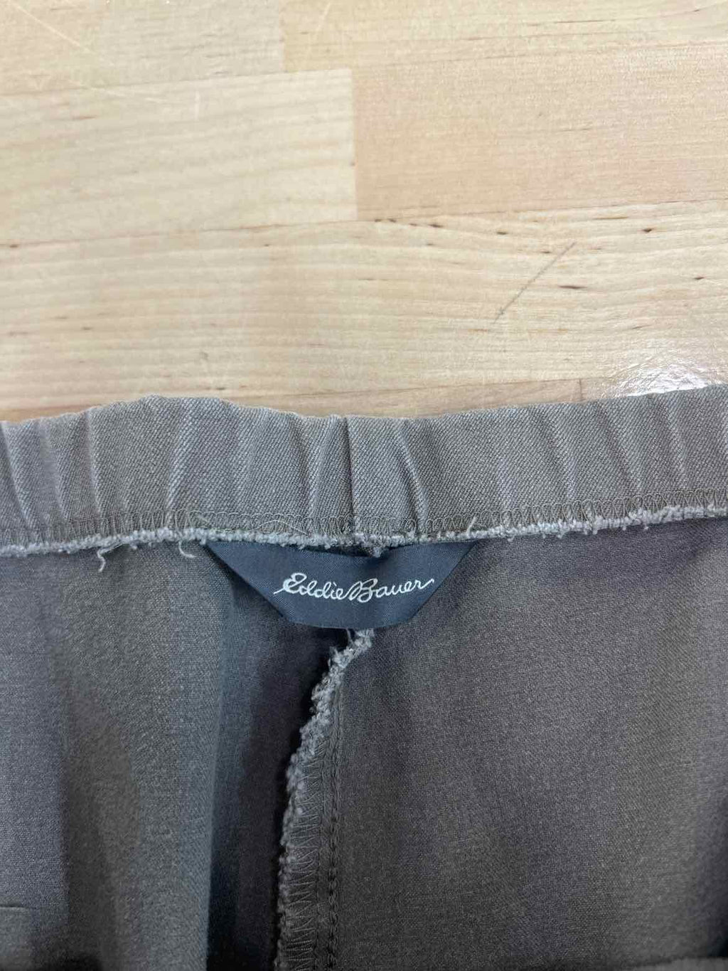 Eddie Bauer Size 8 Tan Preloved Pants