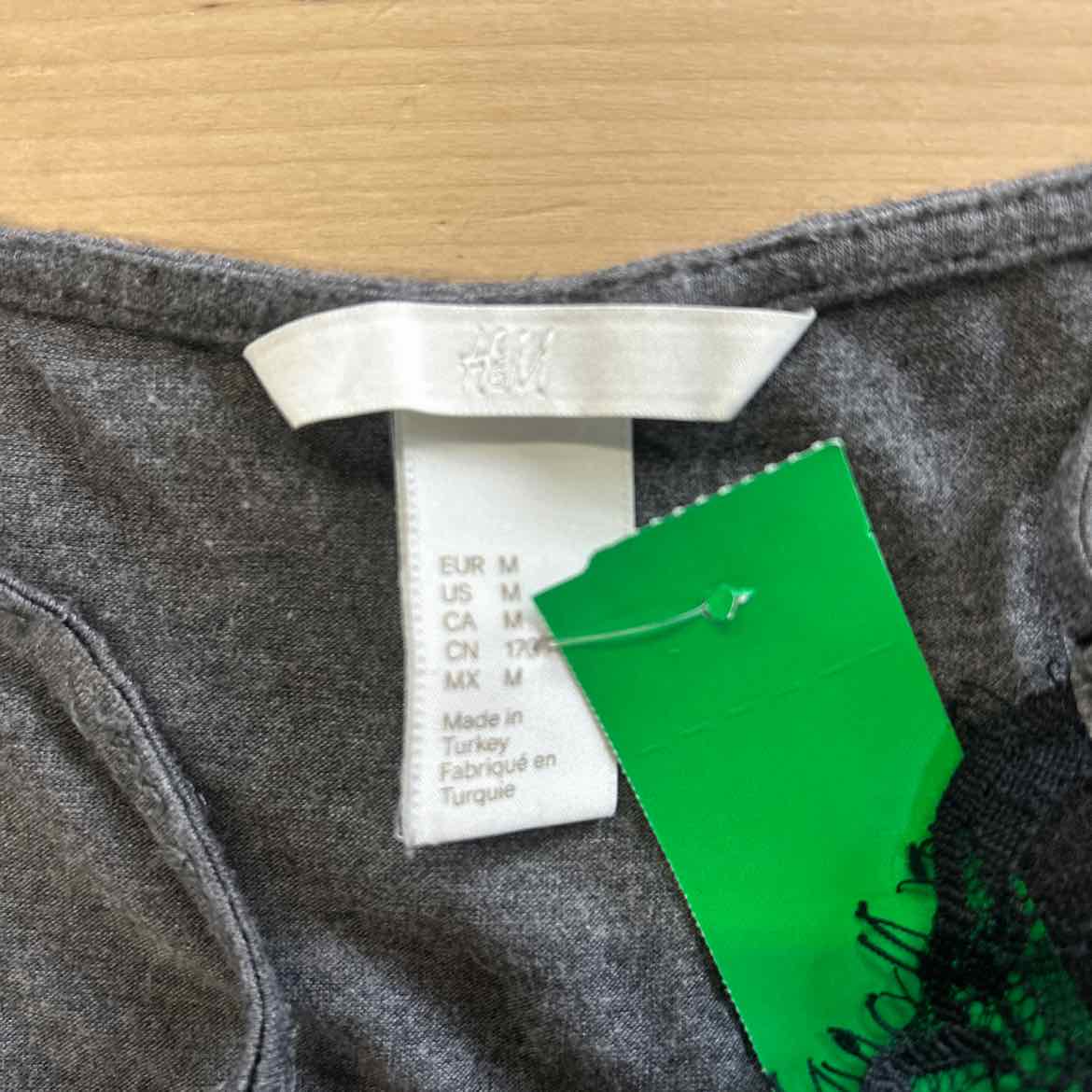 H&M Size M Gray Lace Preloved Tank