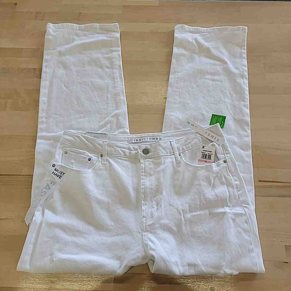 tinceltown Size 13 White  Relaxed Ripped High-Rise Straight-Leg Jeans  NWT