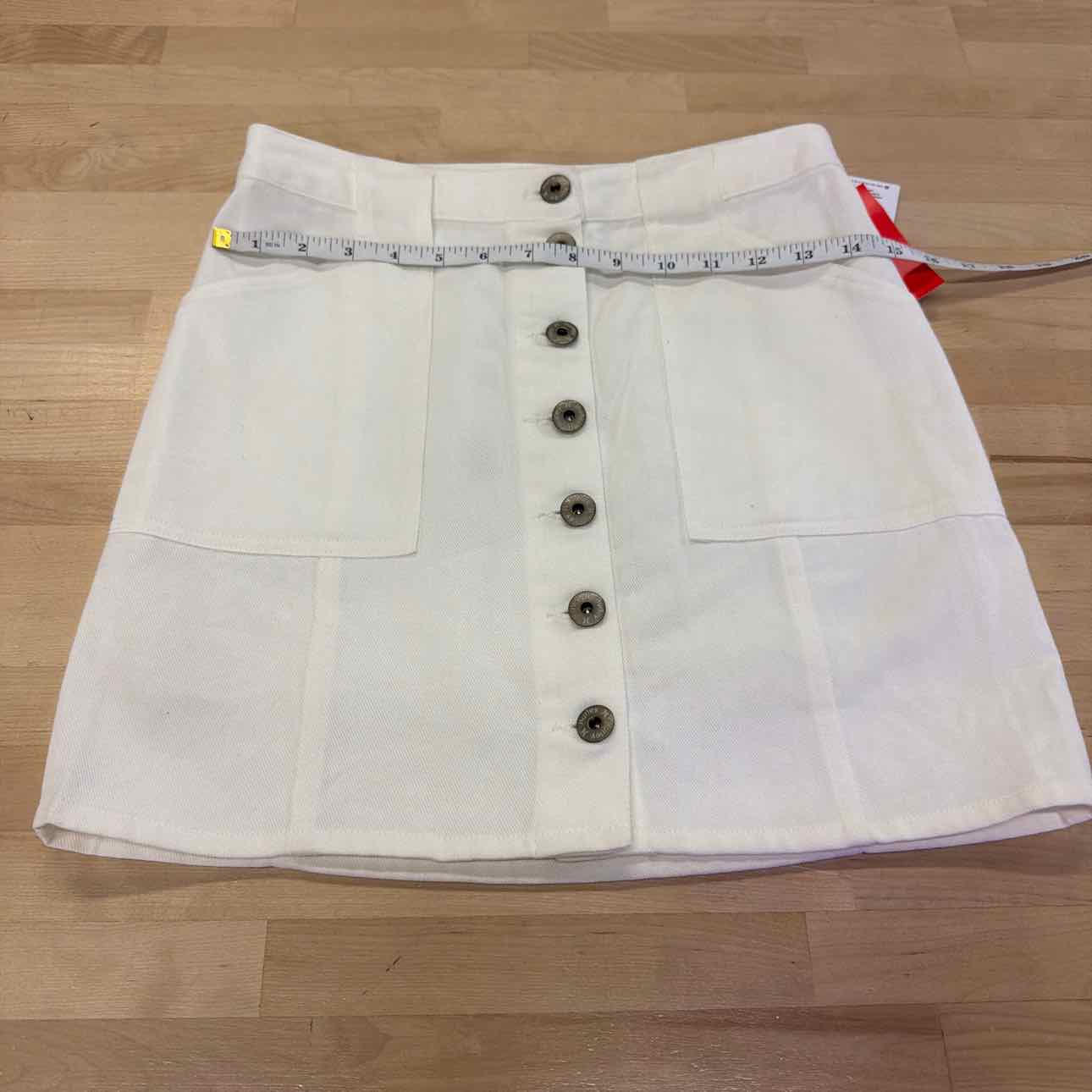 Hurley Juniors' Tracy Button-Front Mini Skirt - White