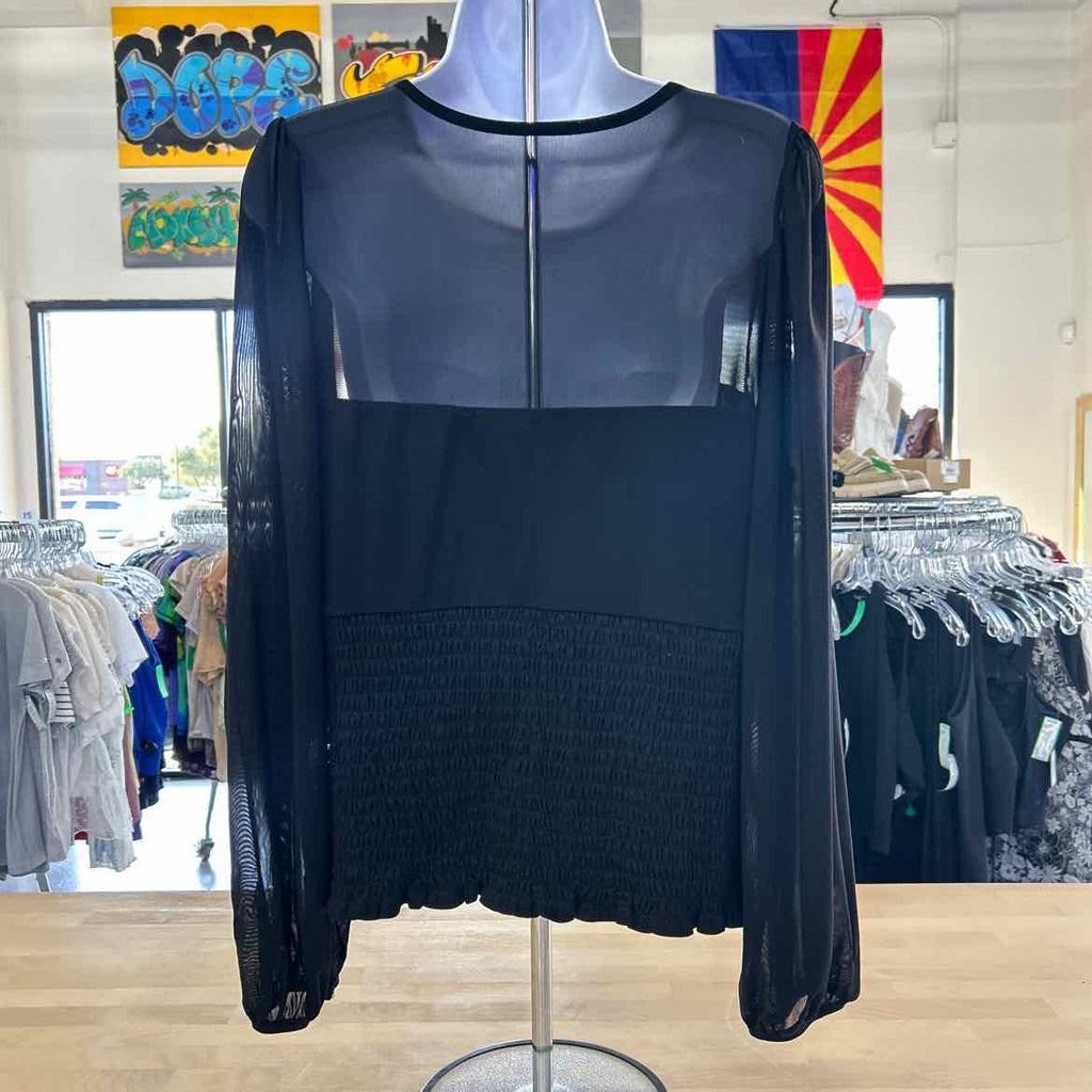 Torrid Size 1X Black Mesh Preloved Blouse LS