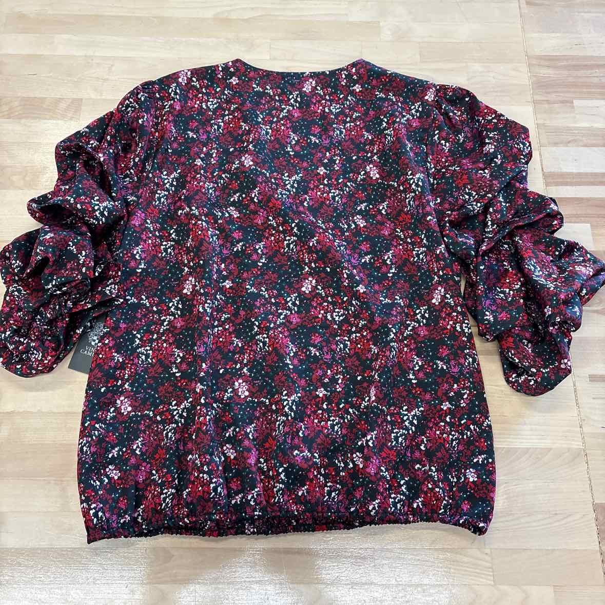 Vince Camuto Size XL Black Blouse