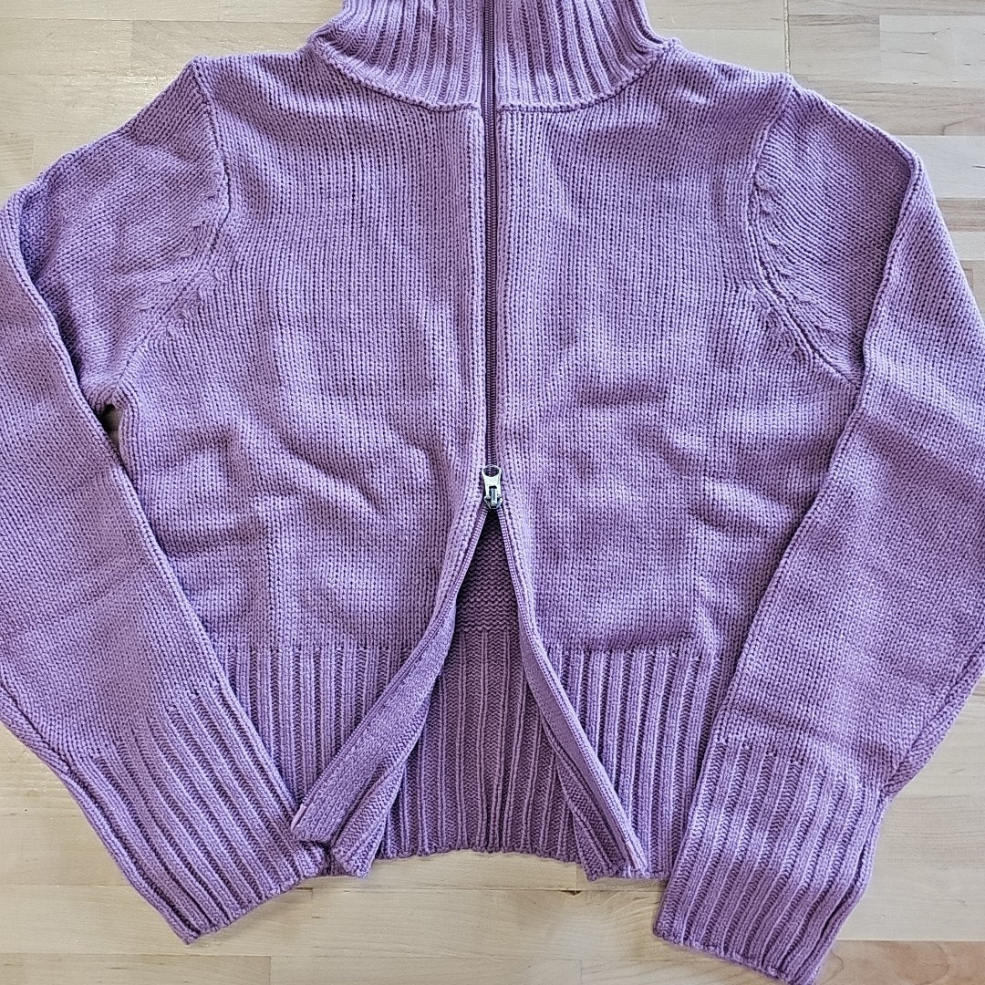 hooked up Size M Purple Knit New Sweater