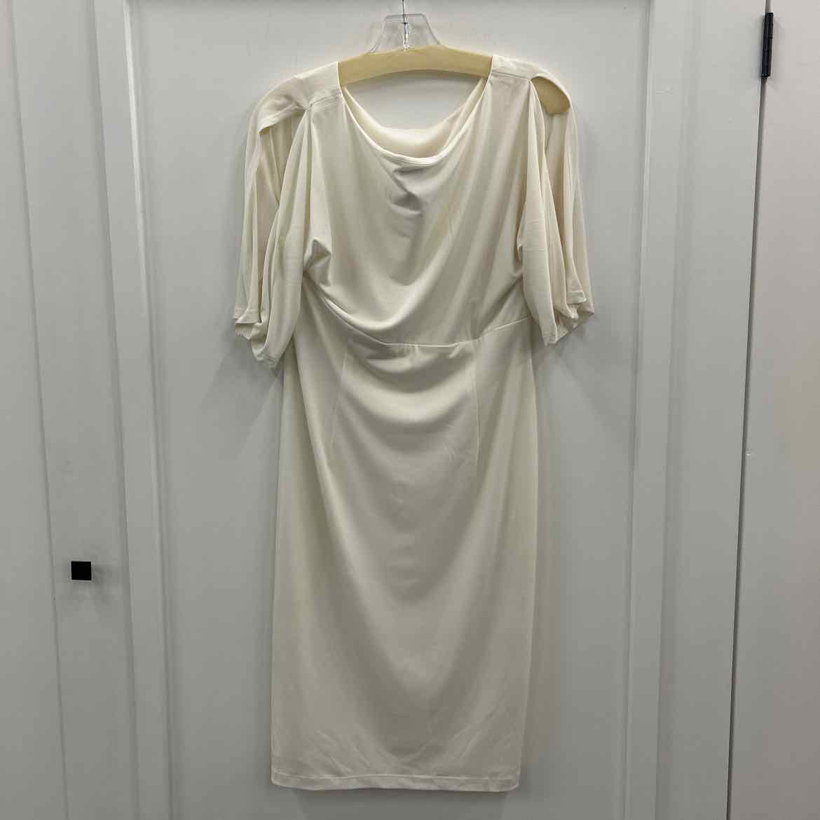 Connected Size 14 White Preloved Dress