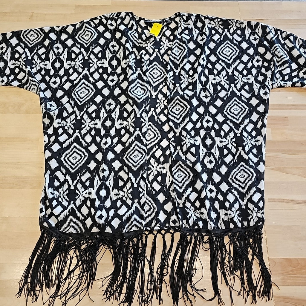 Russell Kemp Size S Black White Duster