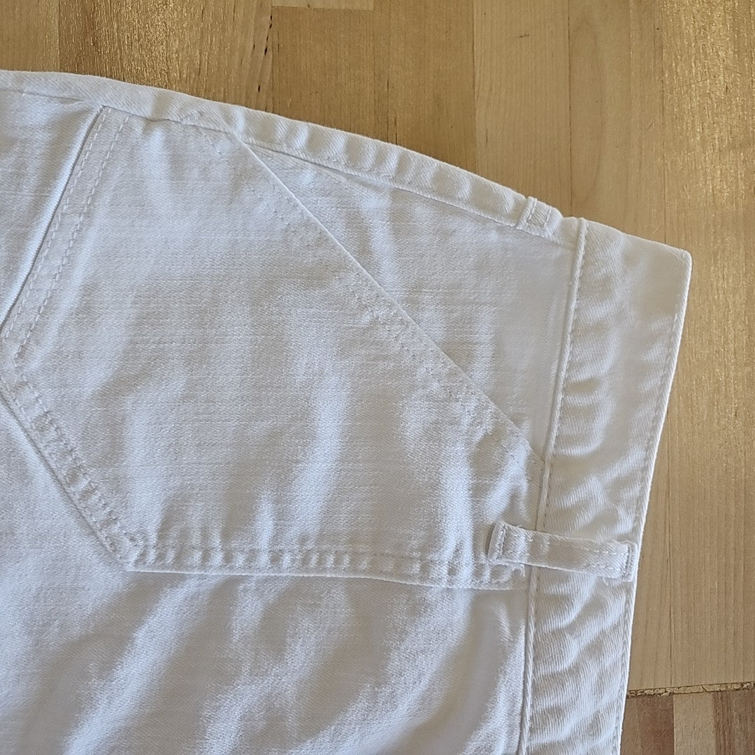 1822 Size 31 White Skirt