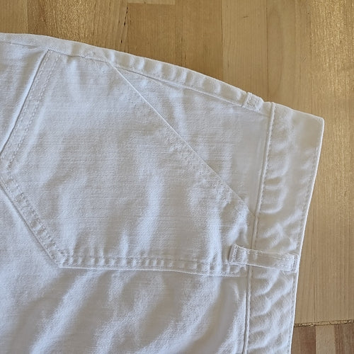 1822 Size 31 White Skirt