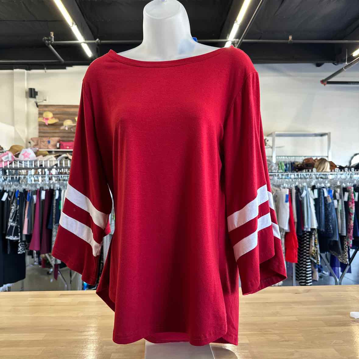D btanjy Size M Red Blouse