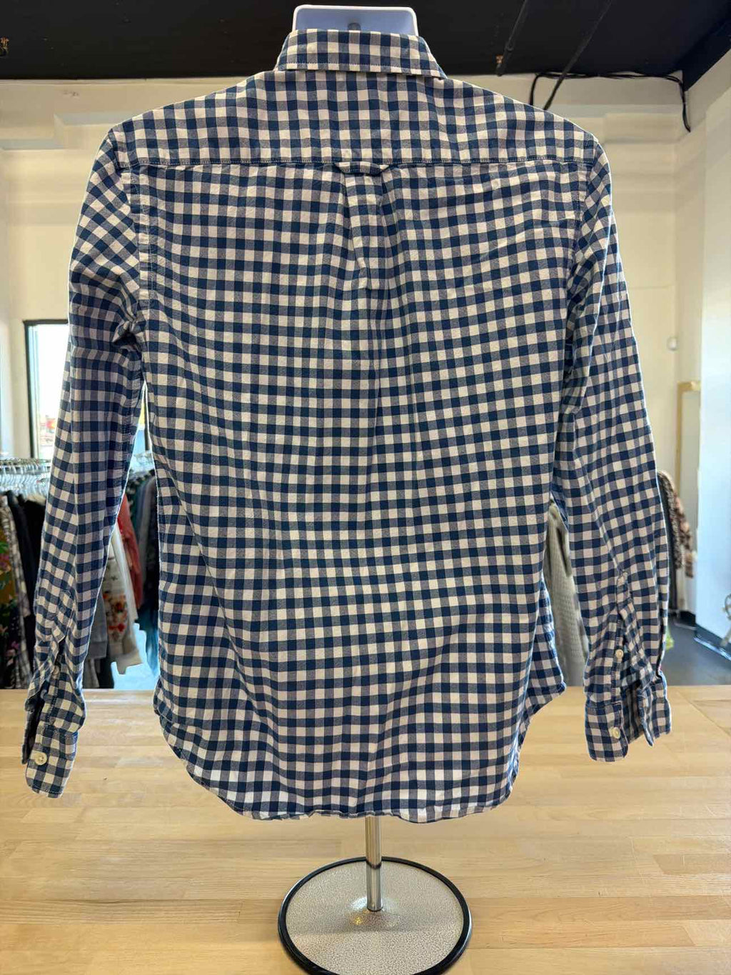 Old Navy Size M Blue Button Down Shirt