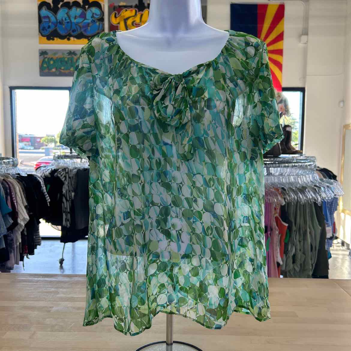 Susan Graver Size S Green Polyester Preloved Blouse SS