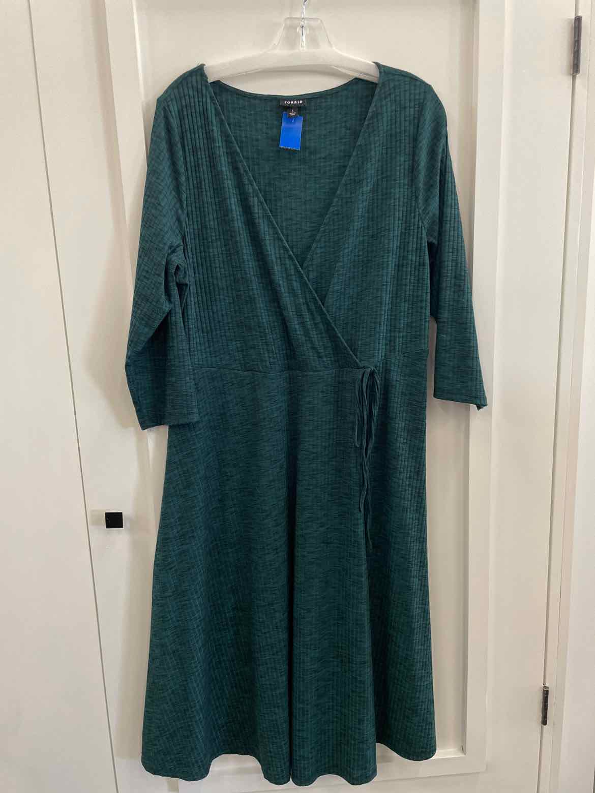 Torrid Size 1 Green Dress