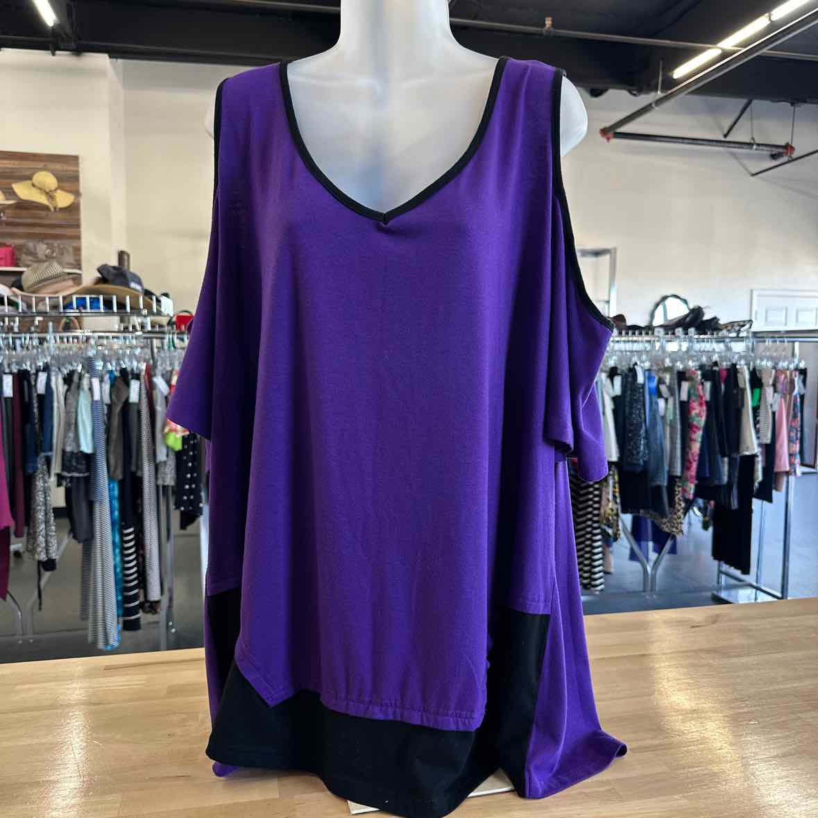 Amclos Size 2XL Purple Blouse