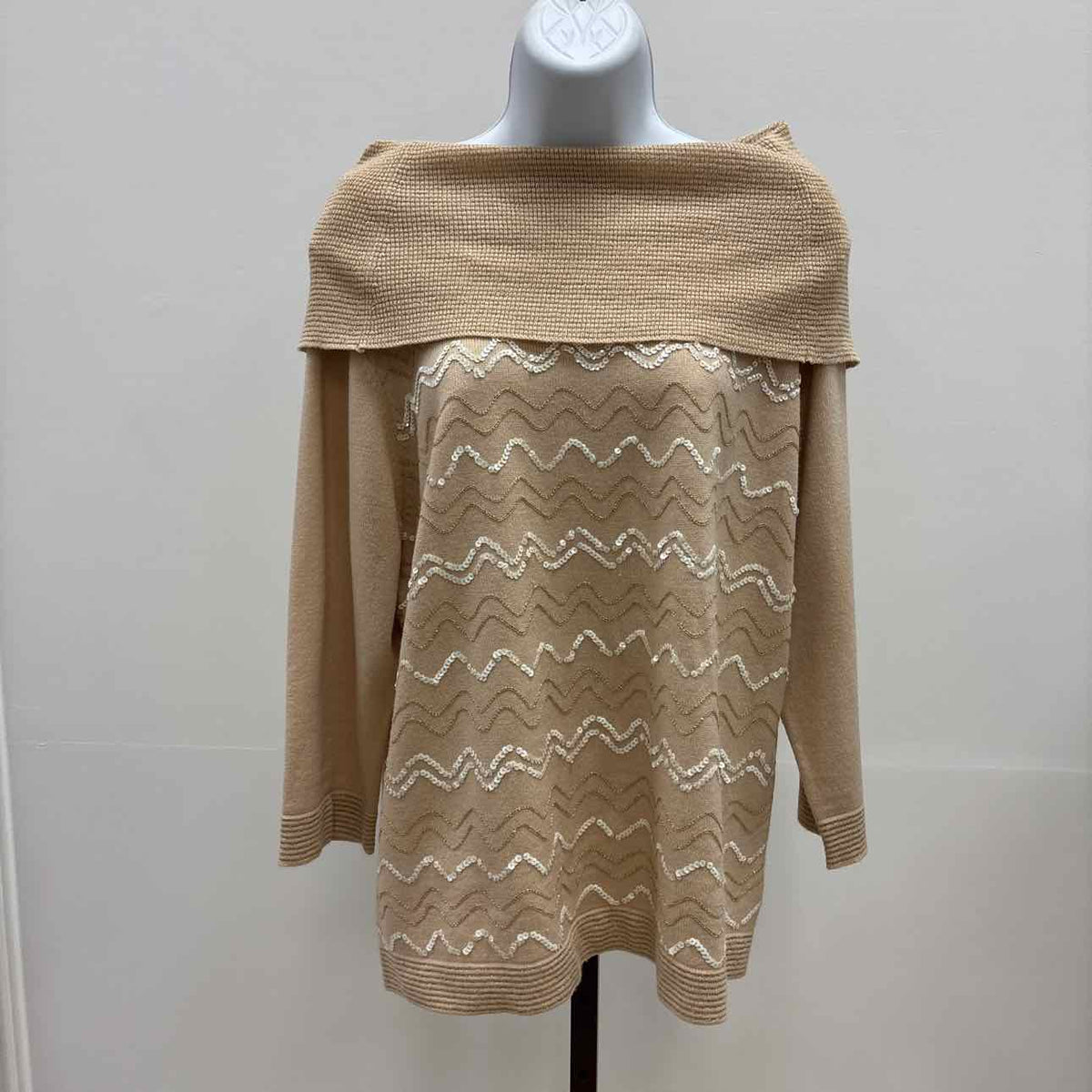 Hampshire Size XL Beige Acrylic Preloved Sweater