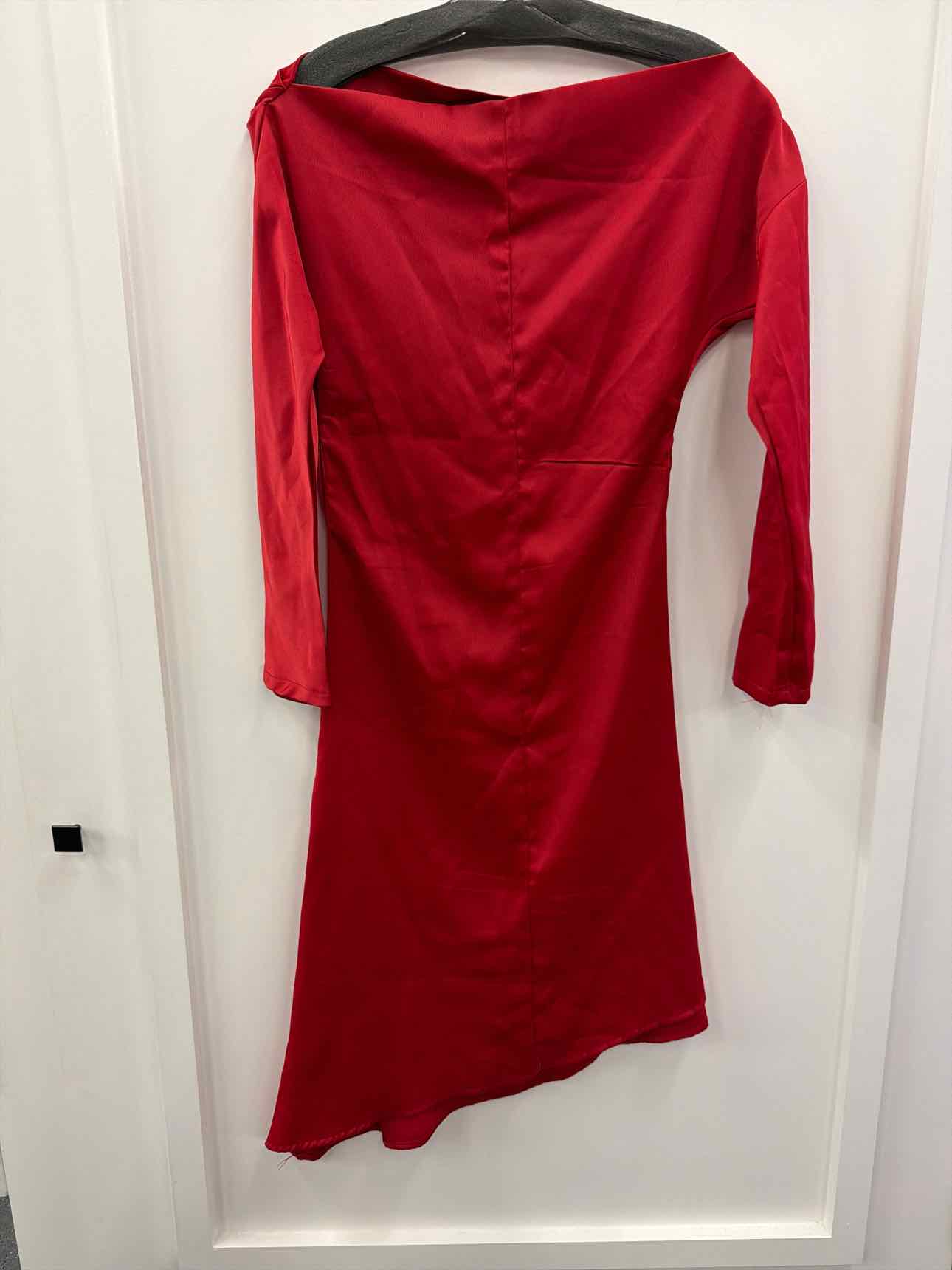 Fashion Size S Red Dress