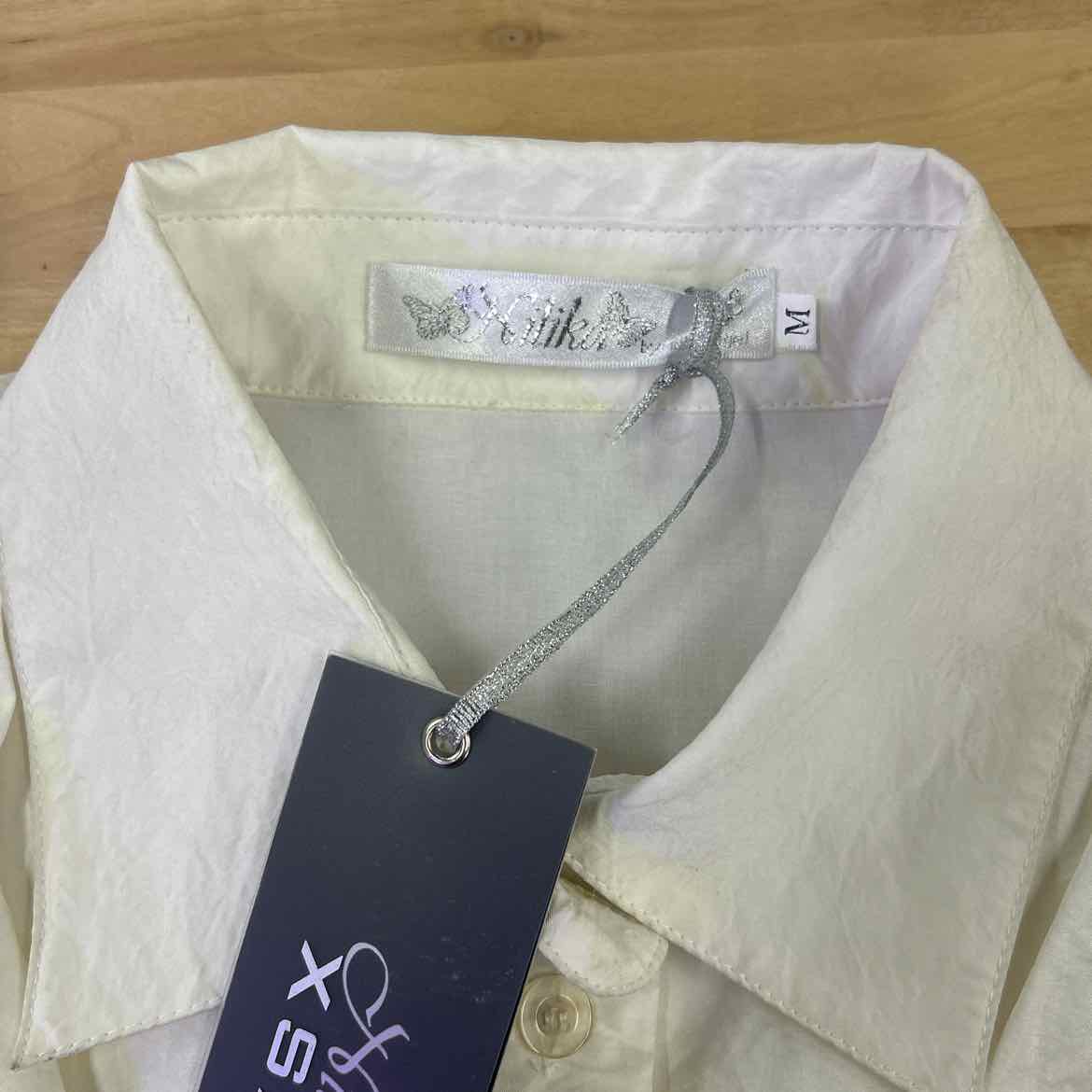 Nilika Size M White Preloved Blouse