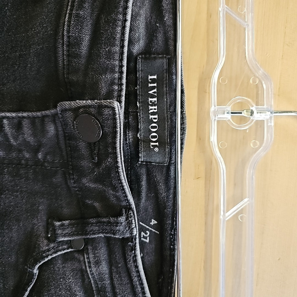 Liverpool Women Size 4 Black Denim Preloved Shorts
