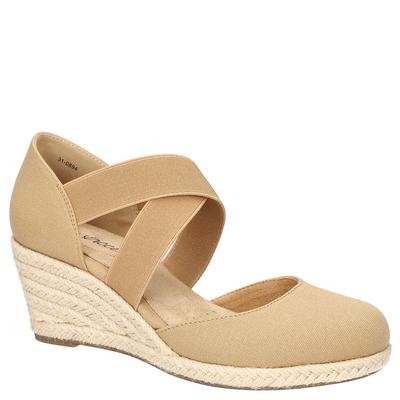 Easy Street Shoe Size 7.5 Tan Heels