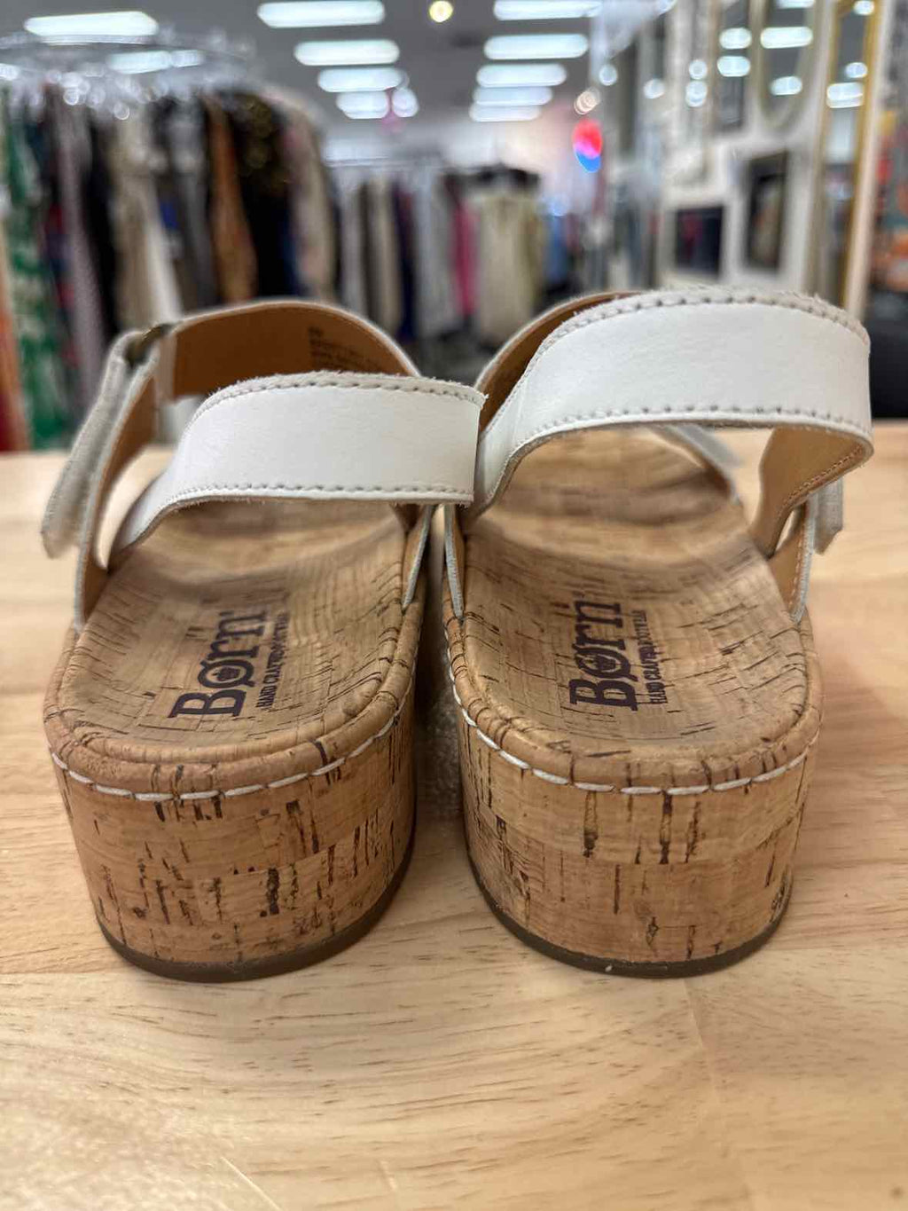 Born Size 8 White Leather Preloved Platform Sandals