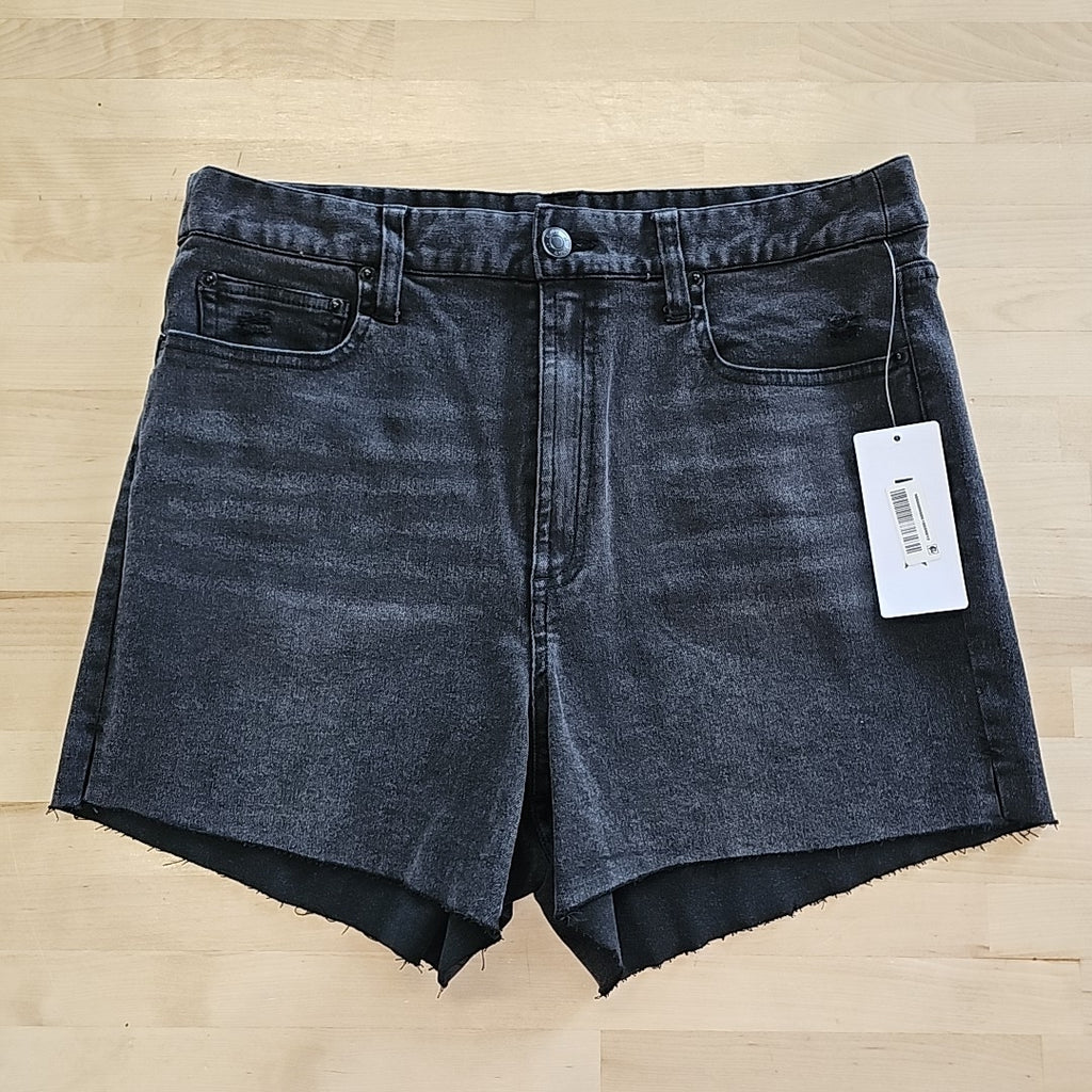 Hurley Women's the Wednesday Shorts in Black