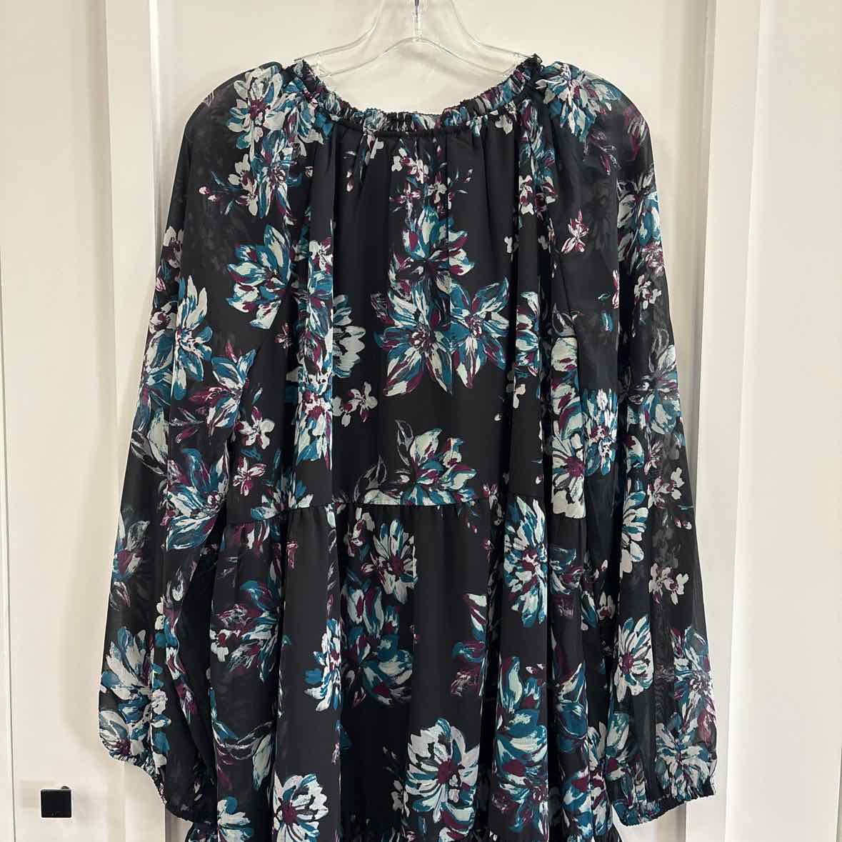 Studio A Size L Black Dress