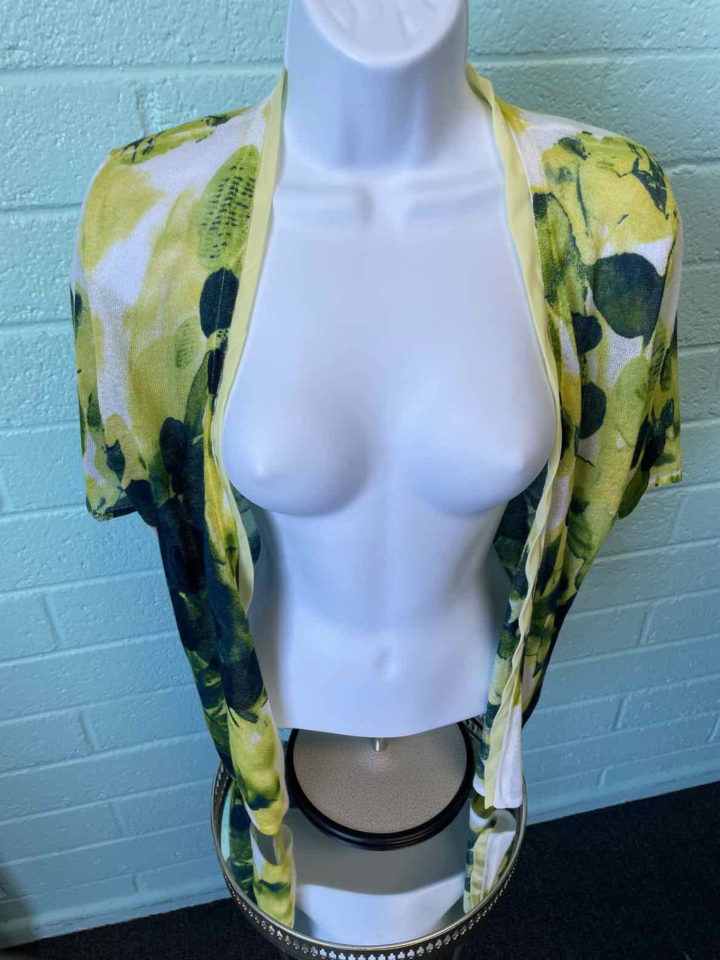 Jones New York Size PL Green Print Sweater