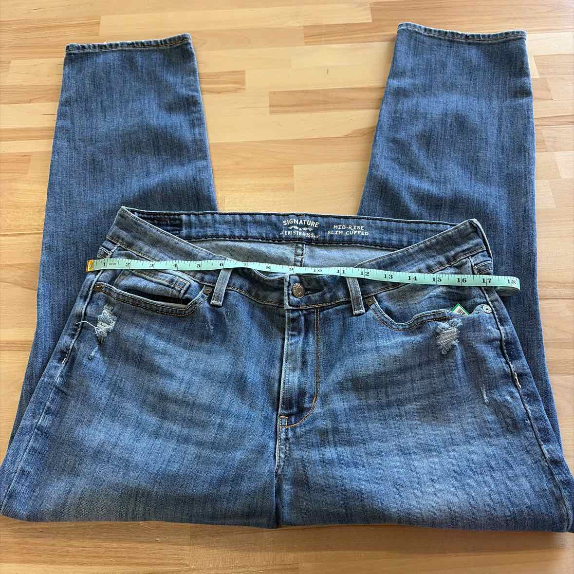 Levi's Size 14 Blue Preloved Jeans