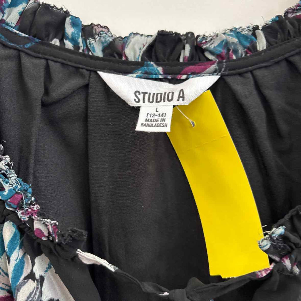 Studio A Size L Black Dress