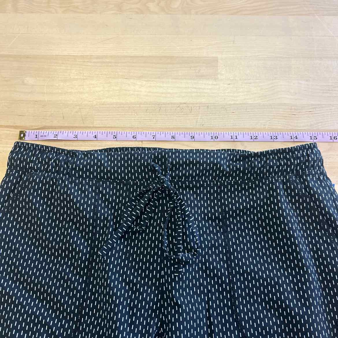 Albion Size S Black Preloved Pants