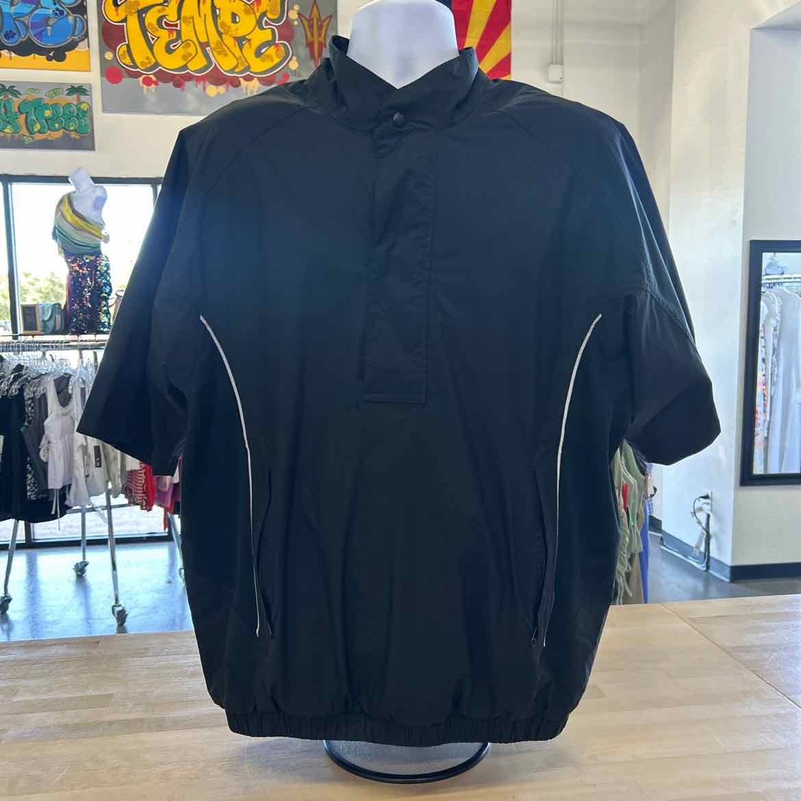 Dry Joys Size M Black Preloved Jacket