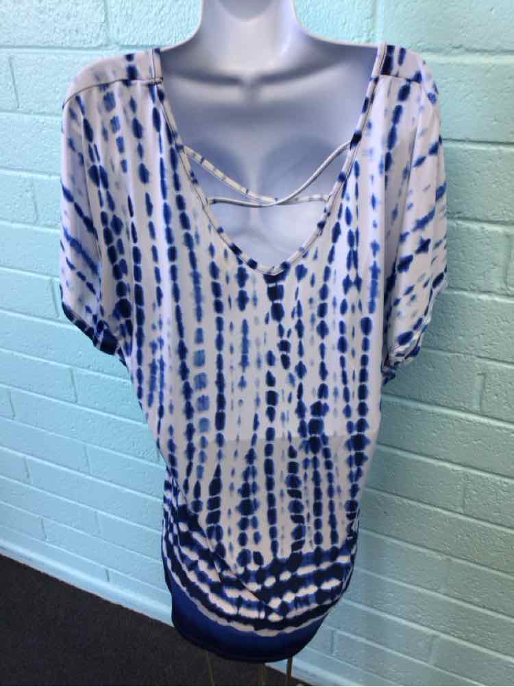 Dotti Size M White and Blue Blouse