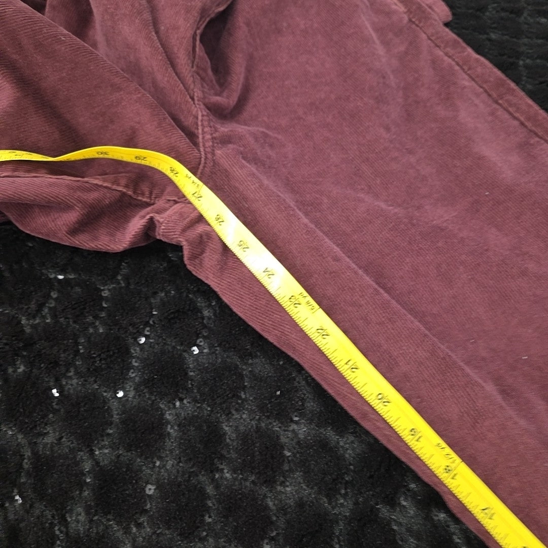 Levi Size 32 Maroon Pants