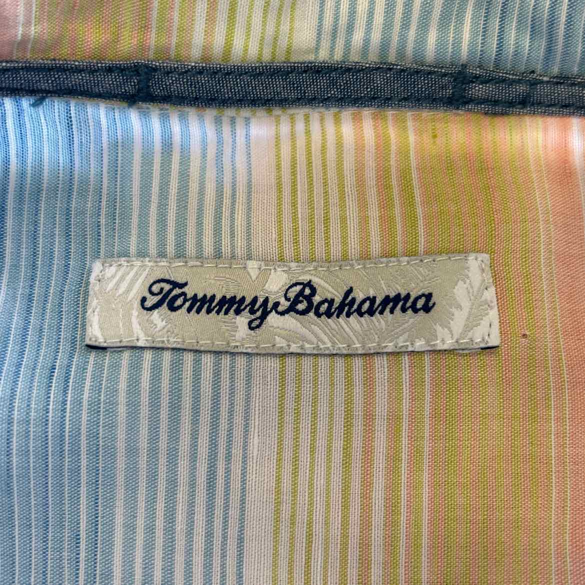 Tommy Bahama Size XXL Multi color Preloved MENS Button Down Shirt