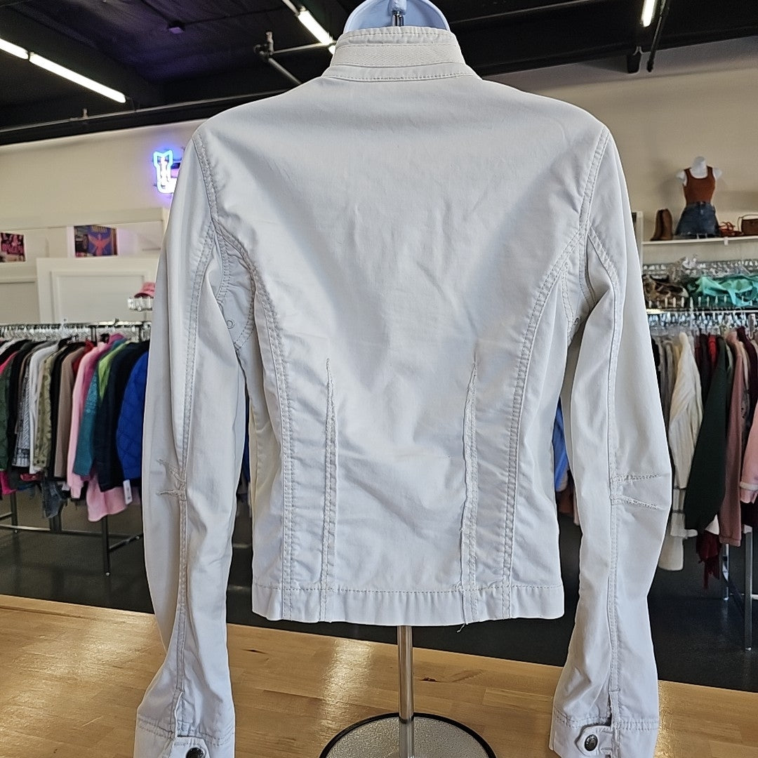 Abercrombie Size M White Jacket