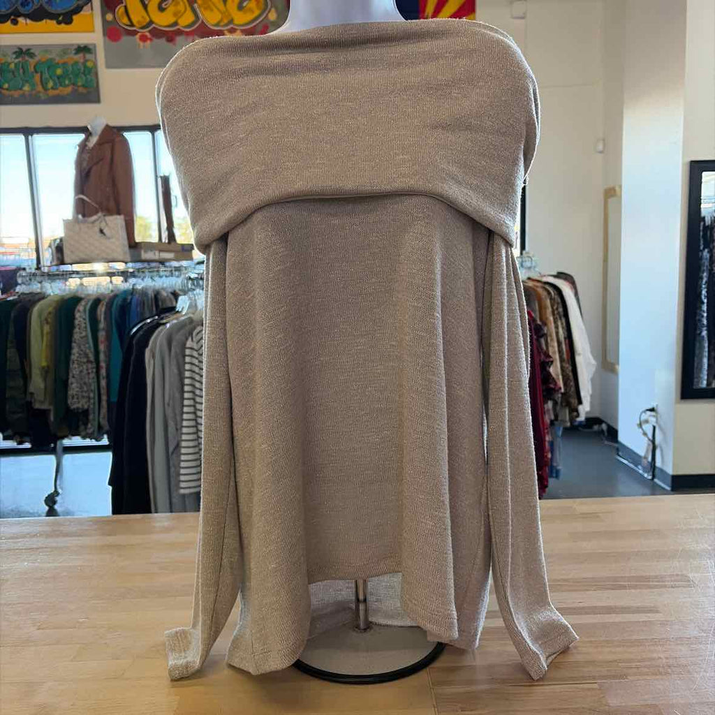Chico's Size L Beige/Silver Sparkly Knit Used Long Sleeve