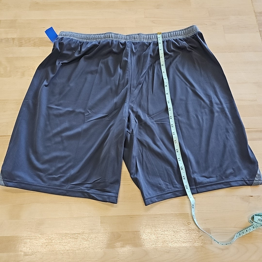 Under Armour Size XL Gray MENS Athletic Shorts