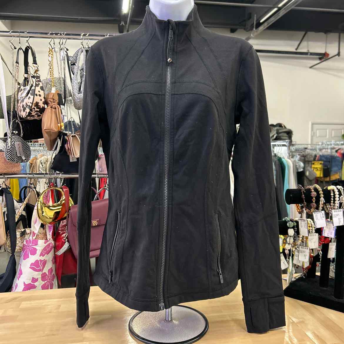 LuluLemon Size 8 Black Athletic Jacket