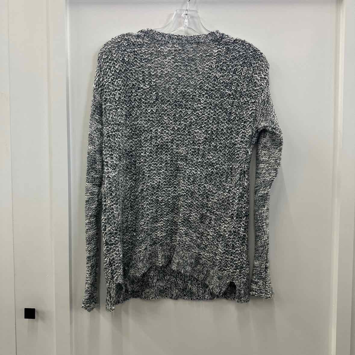 Aeropostale Size M Gray Sweater