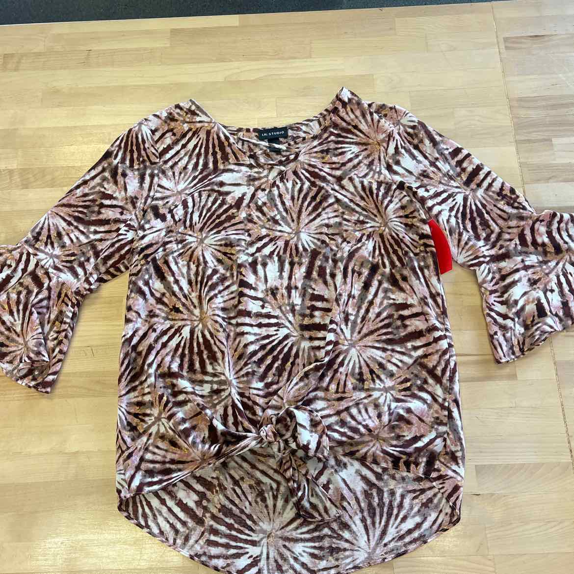 I.N.Studio Size M Pink Preloved Shirt