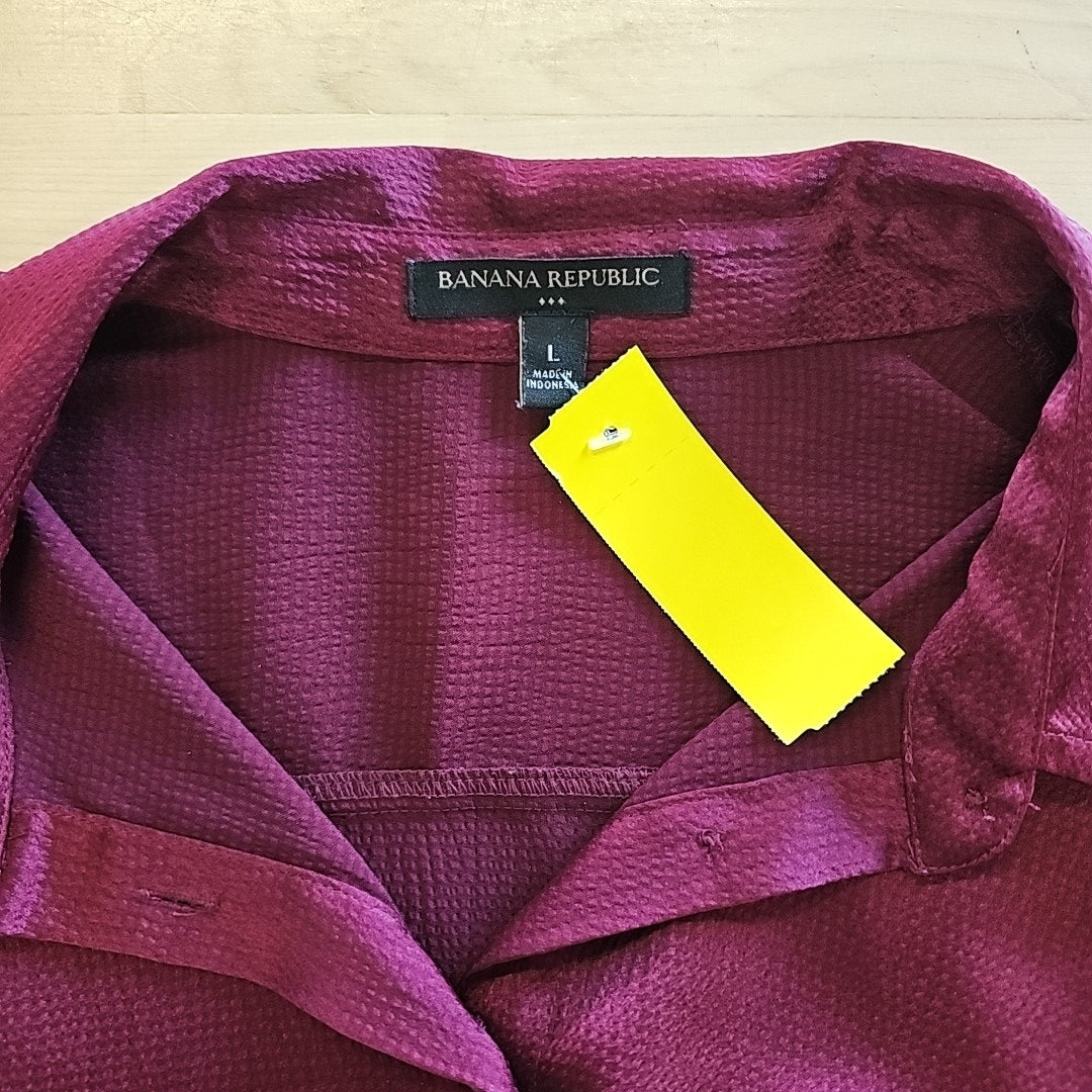 Banana Republic Size L Red Purple Blouse